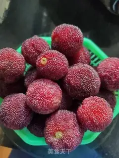 Make Yang Mei Juice step 1
