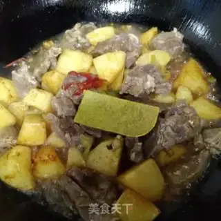 Make Beef curry potatoes step 4