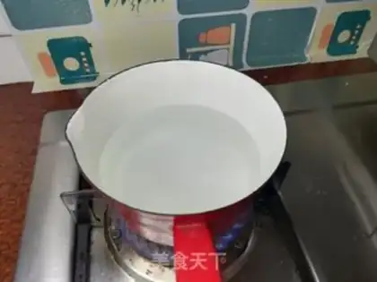Make Red sugar ice powder step 2