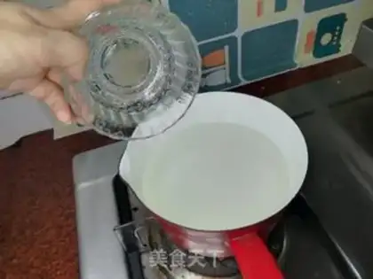 Make Red sugar ice powder step 3