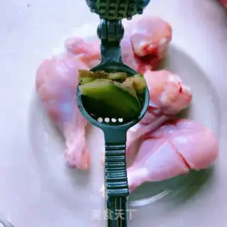 Make Low calorie chicken-legged lunch step 2