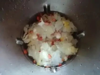 Make Red beans, silver ears step 1