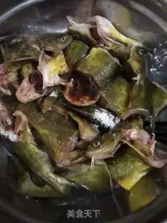 Make Cinnamon yellowfish step 1