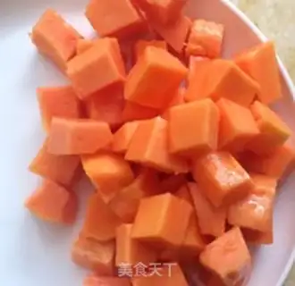 Make ♪ Red-tree snowcup papaya ♪ step 1