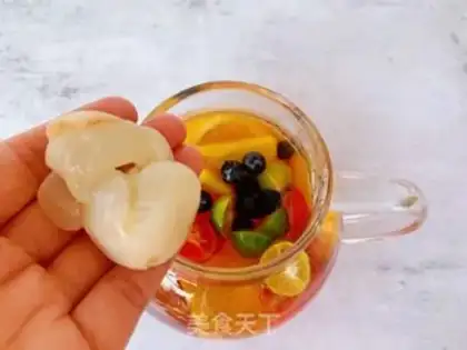 Make Summer fruit tea step 7