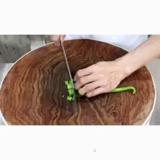 Make Dry-burning catfish step 1