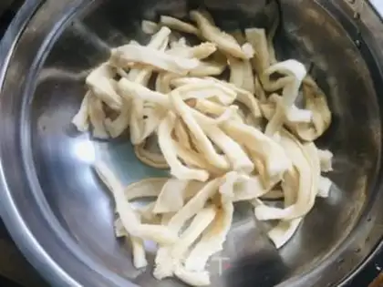 Make The meat radish drys step 1