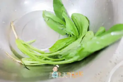 Make Spinach chicken mashed step 1