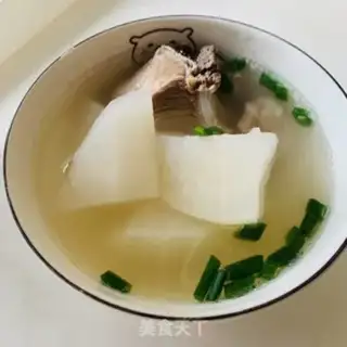 Make ♪ White radish honey date bone soup ♪ step 4