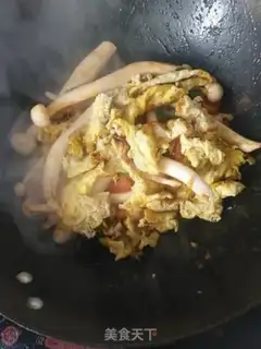 Make Tomato eggs with white mushrooms step 11