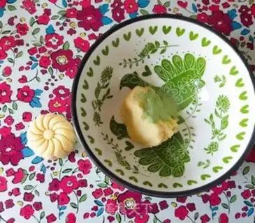 Make Blanche green bean mooncake step 5