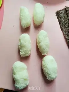 Make Seagrass sushi step 8