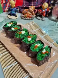 Make Seagrass sushi step 14