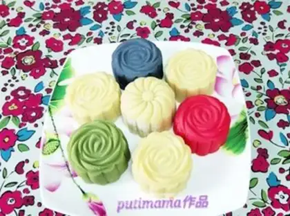 Make Blanche green bean mooncake step 13