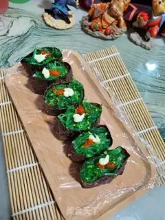 Make Seagrass sushi step 16