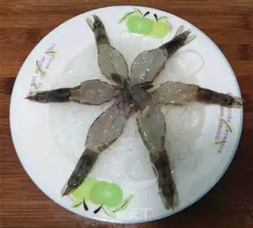 Make Garlic fan to shrimp step 6