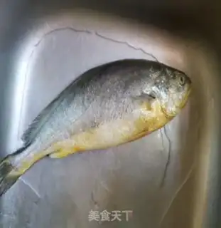 Make Steamed flowerfish step 0