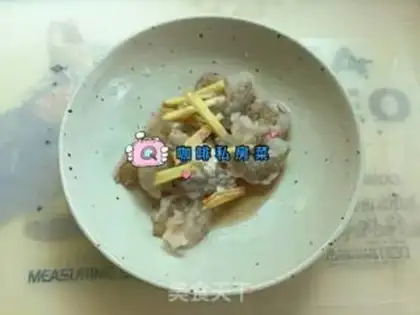 Make A dumpling pelvis step 1