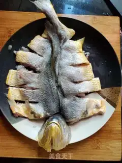 Make Steamed flowerfish step 3