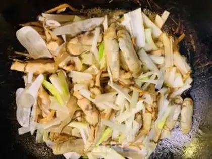 Make Pyramid onions step 4