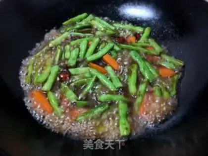 Make Garlic carrots and beans step 9