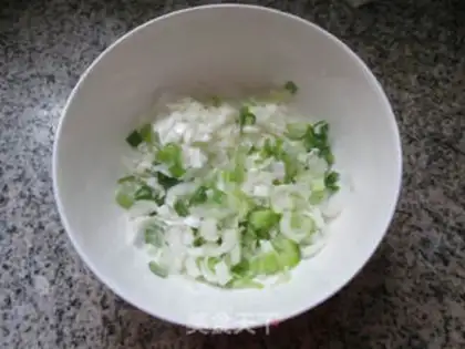 Make Onion pan sticker step 3