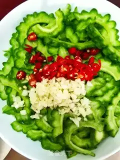 Make A cold, bitter melon step 2