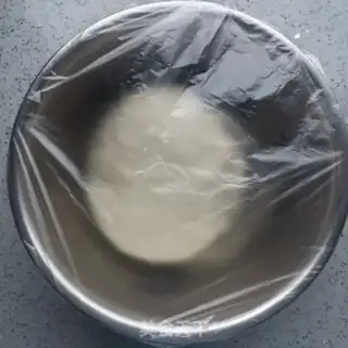 Make Bean-fruit buns step 3