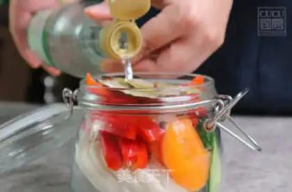 Make Ice pickles step 1
