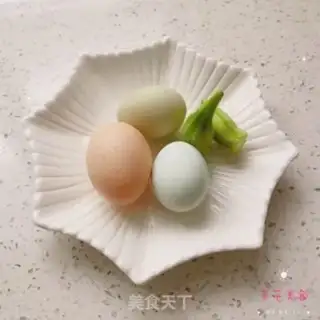 Make Autumn steamed eggs step 0