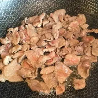 Make Onion slices of mushrooms step 1