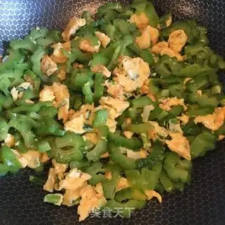 Make Eggs and peppers step 4