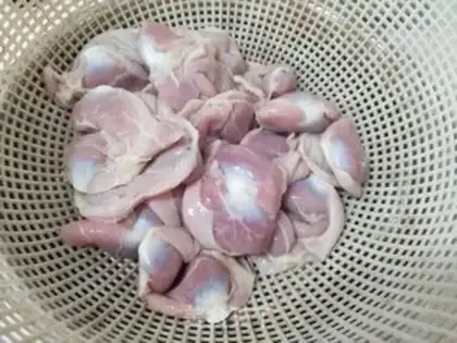 Make Spicy chicken step 1