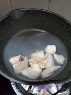 Make Chicken soup step 1