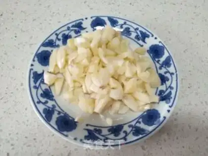 Make Garlic for the moon step 5