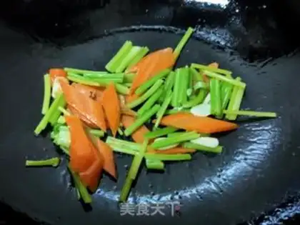Make White mushrooms with carrots step 5