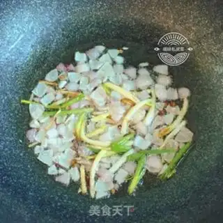 Make The greasy hand tore the garlic step 13