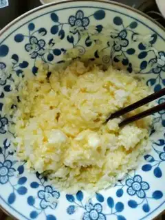 Make Mustard egg fried rice step 3