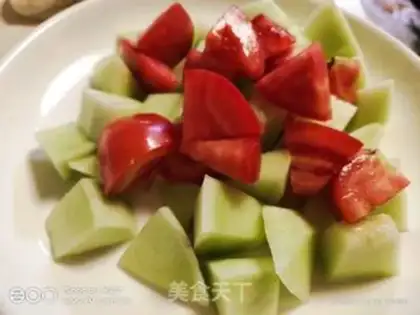 Make Sugar melon tomato egg salad step 3