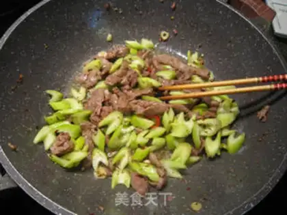 Make ♪ Ruined with beef ♪ step 4