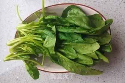 Make Sesame spinach step 0