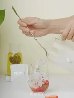 Make Strawberry plumb step 1