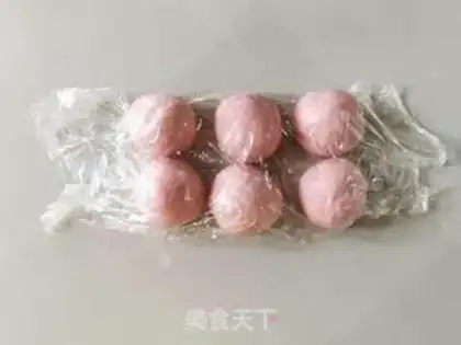 Make Strawberry Magic Stick step 4