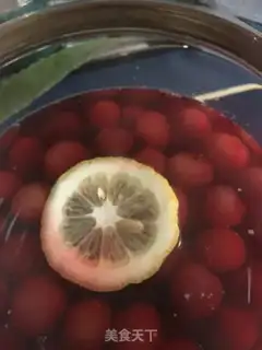 Make The flowers make cherry ice step 11