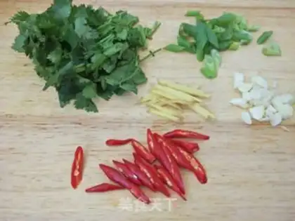 Make Spicy shrimp step 4