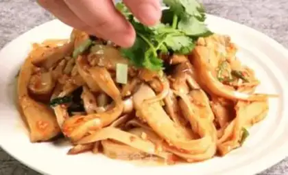 Make The cold hands tore the apricot mushrooms step 3
