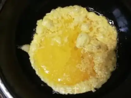 Make Chili fried goose eggs step 5