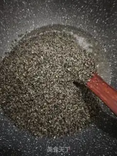 Make Black sesame pecan pie step 4