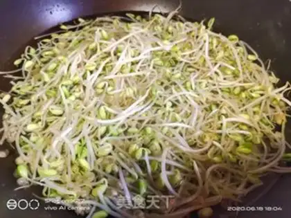 Make Cold bean sprouts step 0