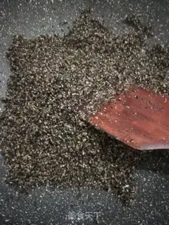 Make Black sesame pecan pie step 7
